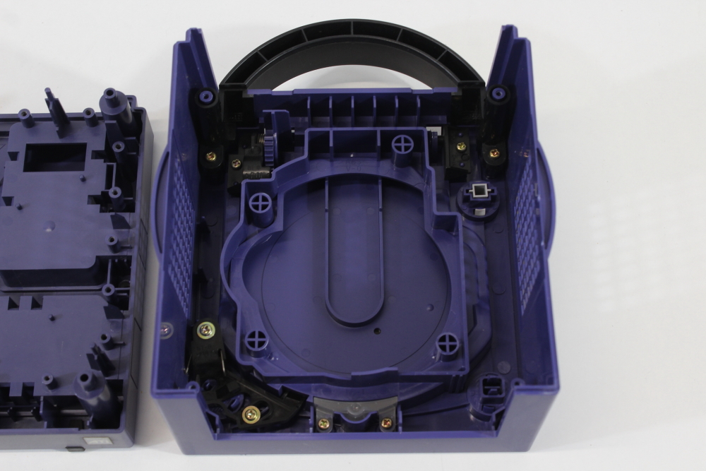 Nintendo GameCube OEM Replacement Shell Only Indigo Purple DOL-001 (For Parts or Repair) Nintendo GameCube GC