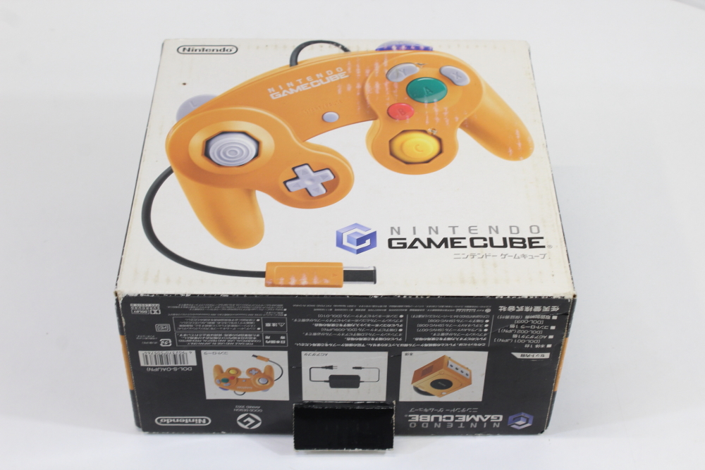 Japanese Nintendo GameCube Console Spice Orange Original Retail Box W/ Cardboard Inserts (B) Nintendo GameCube GC