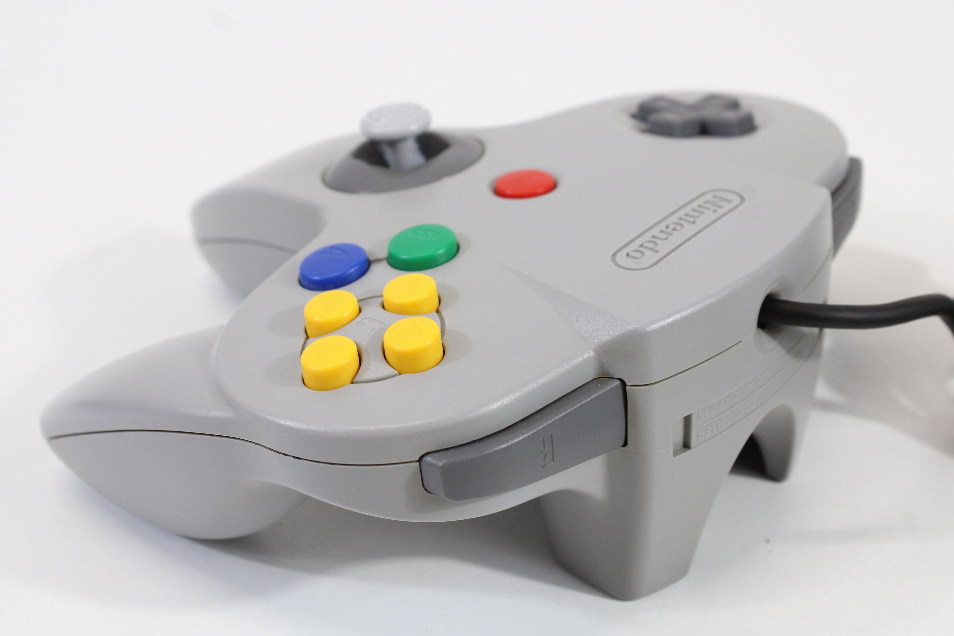 Lot of 2 Official Nintendo 64 Controller Gray & Black x Gray 6~7/10 Tight Stick N64 (B)