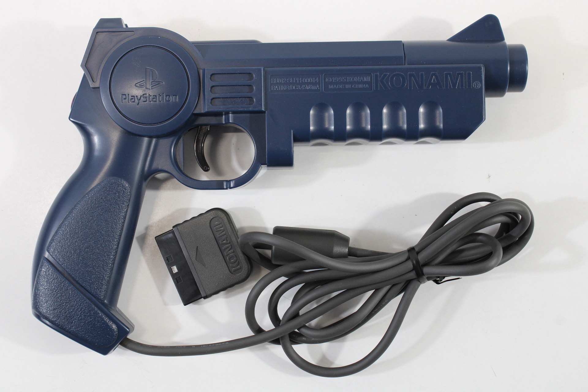 Boxed Konami SLPH-00014 Hyper Blaster Light Gun Controller (B) Playstation PS1 PS2