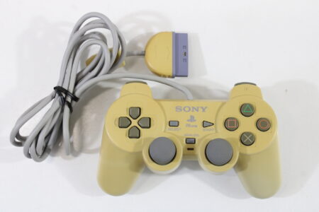 Official Sony PlayStation PS One Analog Controller Pad Discolored SCPH-110 OEM (B)