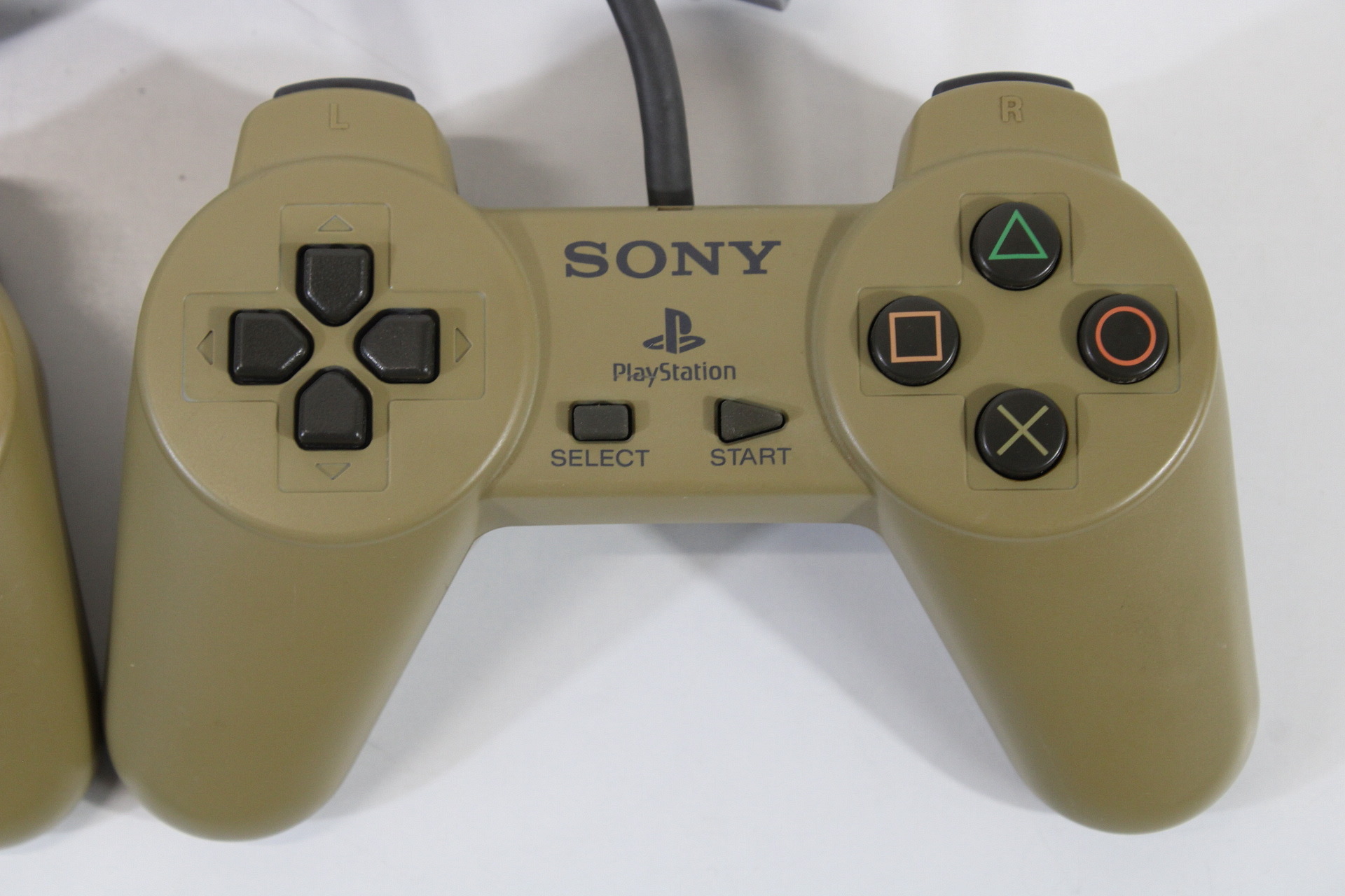 Official Sony PlayStation Controller Pad Gray SCPH-1010 Discolored OEM (B)