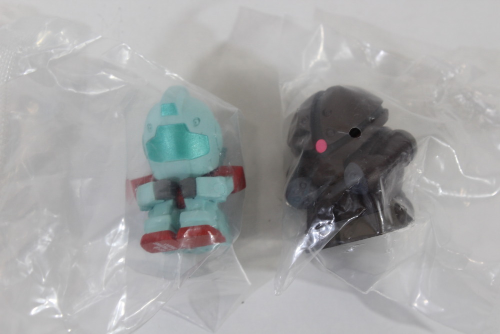 Lot of 4 Mobile Suit Gundam Machiboke Rare 1st Series Complete Set Gachapon Capsule Toy Mini Figure