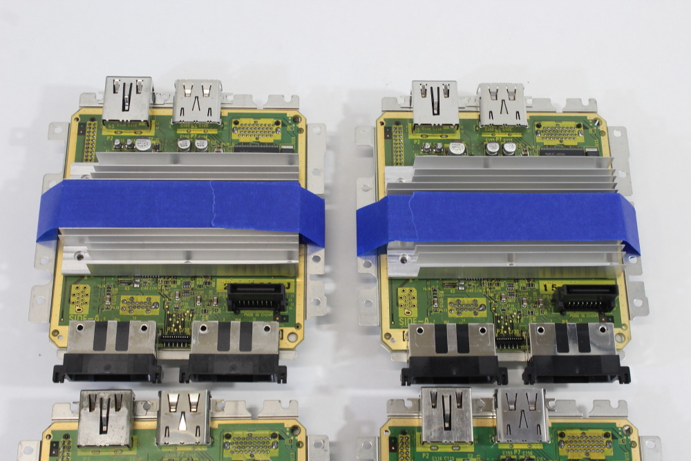 Lot of 4 Nintendo GameCube OEM Mainboard DOL-001 Motherboard NO SERIAL PORT 2 (Modded to NTSC-U/C Region) & Heatsink Screws Bottom Shielding Plate GC (B) Nintendo GameCube GC