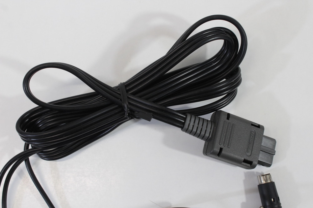 Official Nintendo S-Video Cable OEM Gray Plug for Super Famicom / Nintendo 64 / GameCube SFC (B)