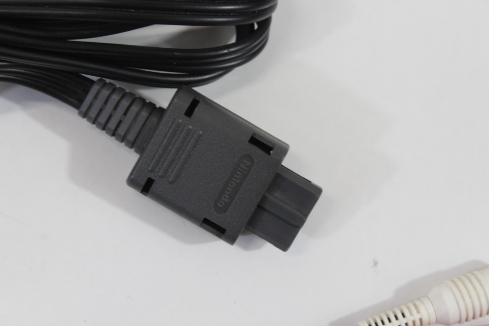 Official Nintendo S-Video Cable OEM Gray Plug for Super Famicom / Nintendo 64 / GameCube SFC (C Works but with broken piece)