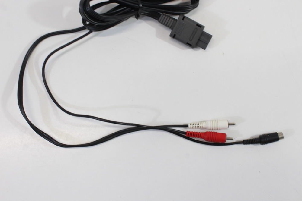 Official Nintendo S-Video Cable OEM Gray Plug for Super Famicom / Nintendo 64 / GameCube SFC (C Works but with broken piece)