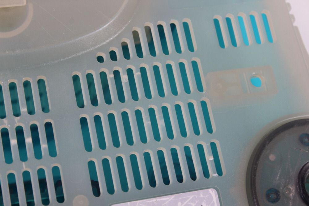 Nintendo 64 Toys R' Us Limited Clear Blue x Clear Console OEM Replacement Shell (C Cosmetic Damage) Nintendo 64 N64