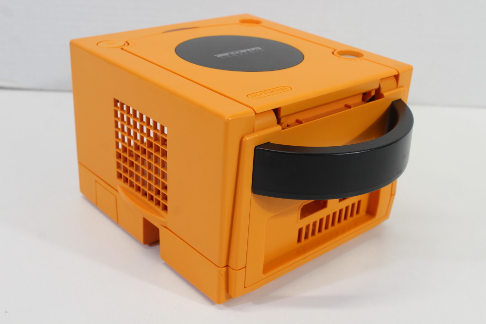Nintendo GameCube OEM Replacement Shell Only Spice Orange DOL-001 (For Parts or Repair) Nintendo GameCube GC