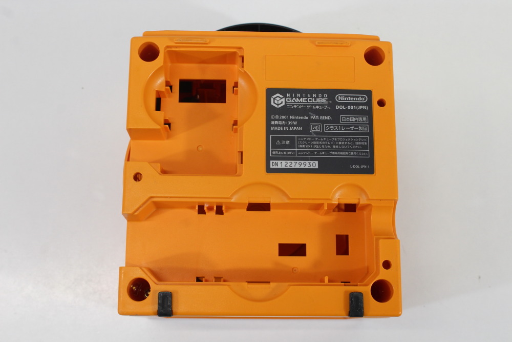Nintendo GameCube OEM Replacement Shell Only Spice Orange DOL-001 (For Parts or Repair) Nintendo GameCube GC
