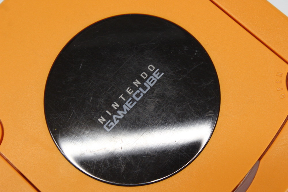 Nintendo GameCube OEM Replacement Shell Only Spice Orange DOL-001 (For Parts or Repair) Nintendo GameCube GC