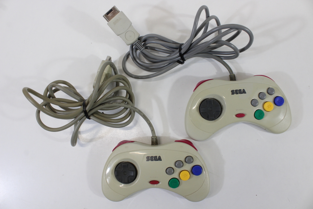 Lot of 2 Official Sega Saturn White Controllers HSS-0101 (C) SEGA Saturn SS
