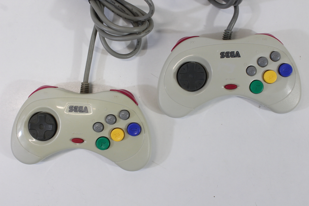 Lot of 2 Official Sega Saturn White Controllers HSS-0101 (C) SEGA Saturn SS