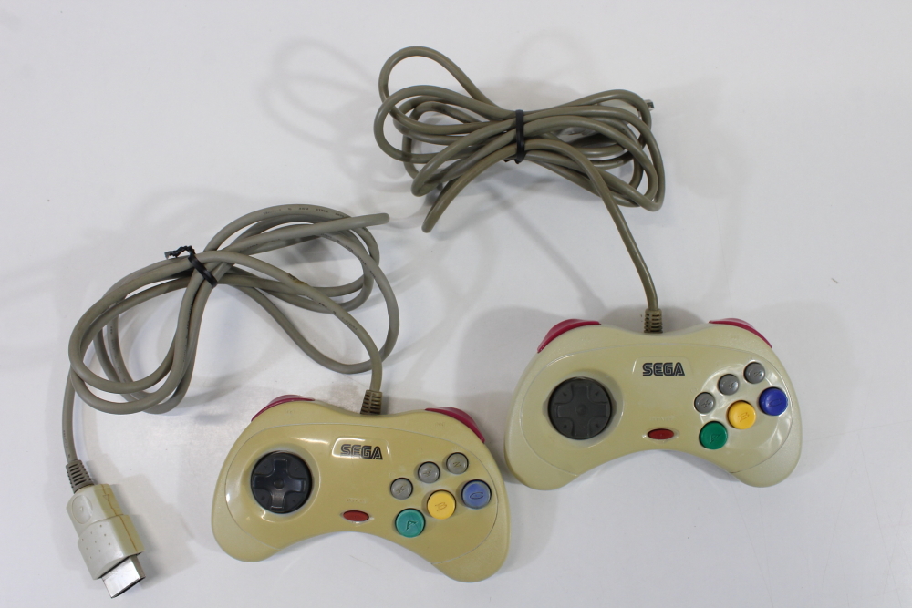 Lot of 2 Official Sega Saturn White Controllers HSS-0101 (C) SEGA Saturn SS