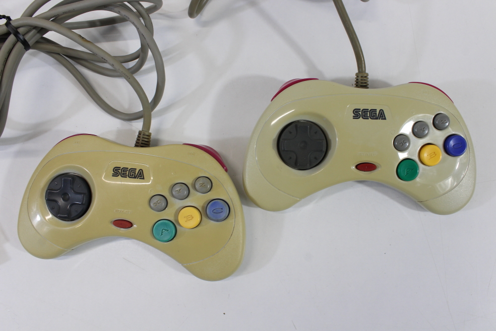 Lot of 2 Official Sega Saturn White Controllers HSS-0101 (C) SEGA Saturn SS