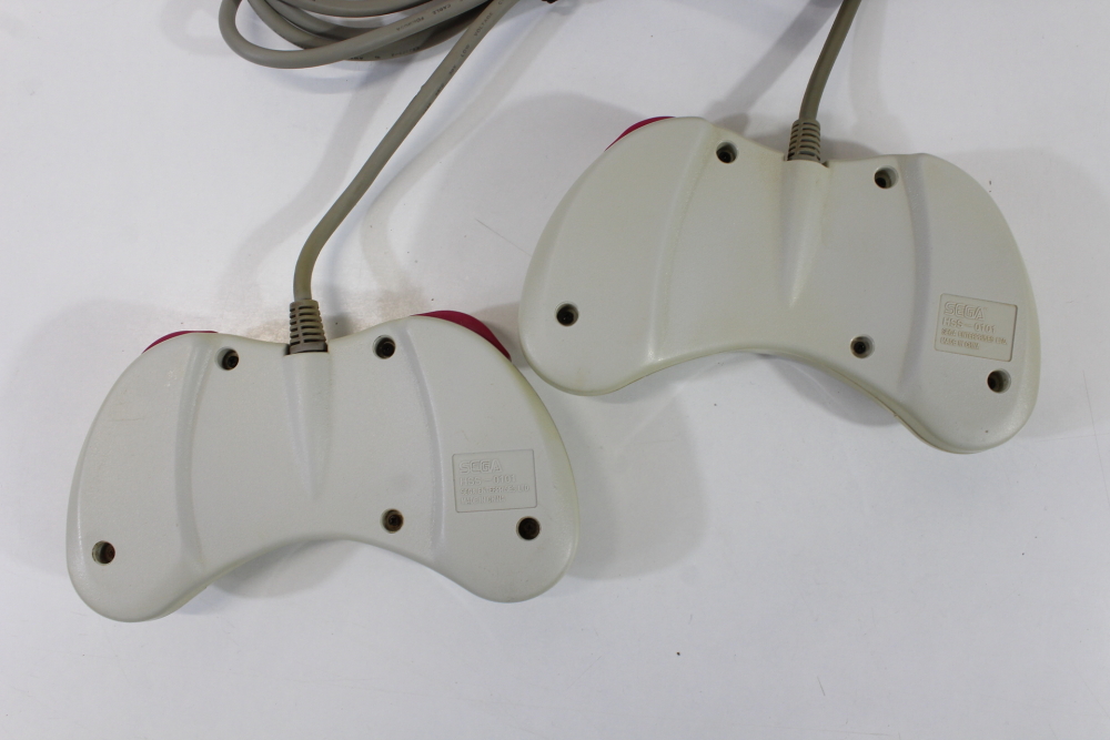 Lot of 2 Official Sega Saturn White Controllers HSS-0101 (C) SEGA Saturn SS