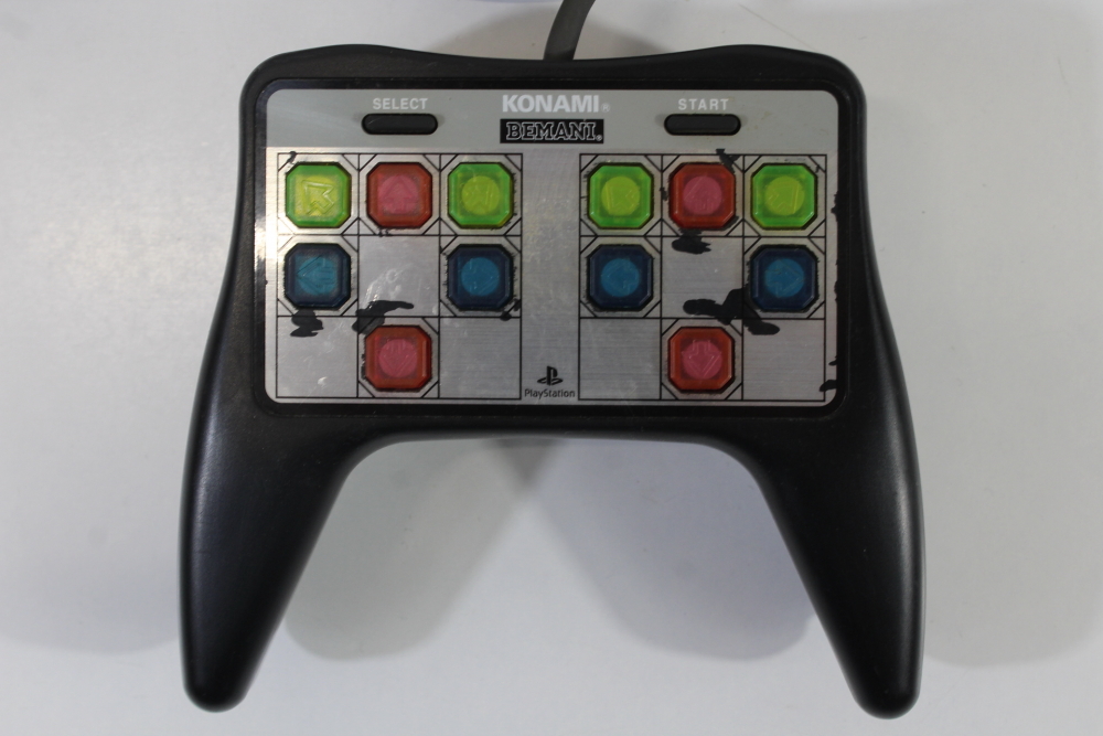Dance Dance Revolution Hand Controller RU026 Controller Pad (B) Playstation PS1