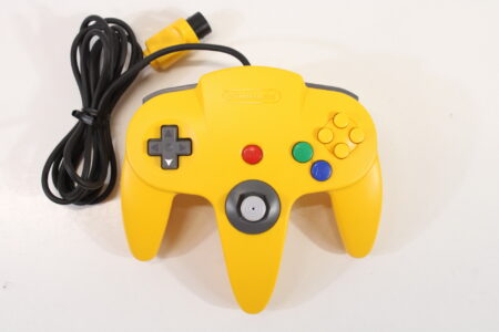 Official Nintendo 64 Controller Yellow 9/10 Tight Stick N64 (B)