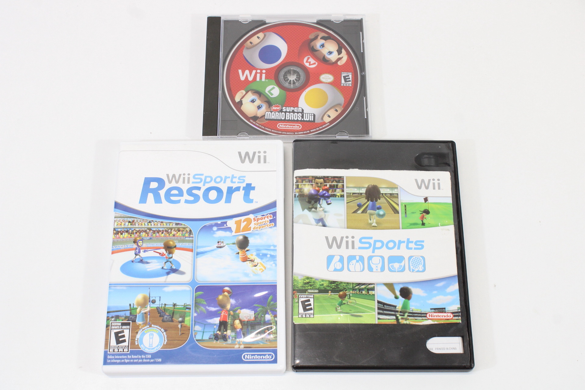 North American Nintendo Wii White Console Boxed 3 Games Controller Cables RVL-001(USA) (B)
