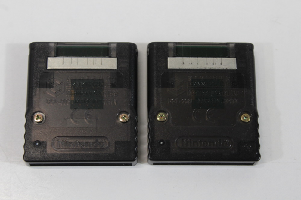 Lot of 2 Official Nintendo GameCube Memory Card 59 Blocks Clear Black Pokemon Colosseum OEM DOL-008 (A)