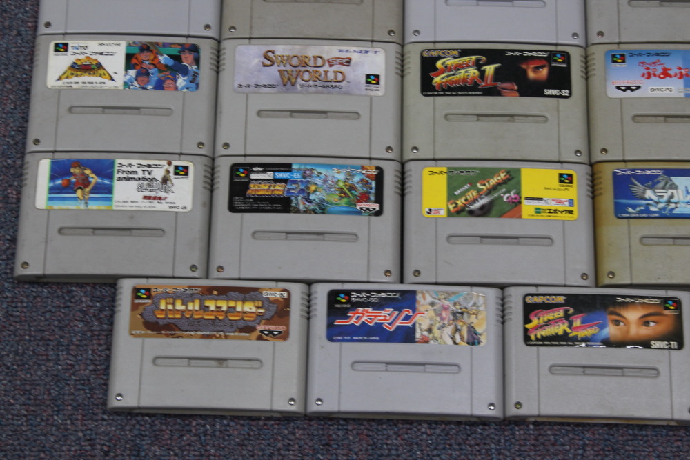 Wholesale Lot of 24 Nintendo Super Famicom Games SFC (Untested / Uncleaned)