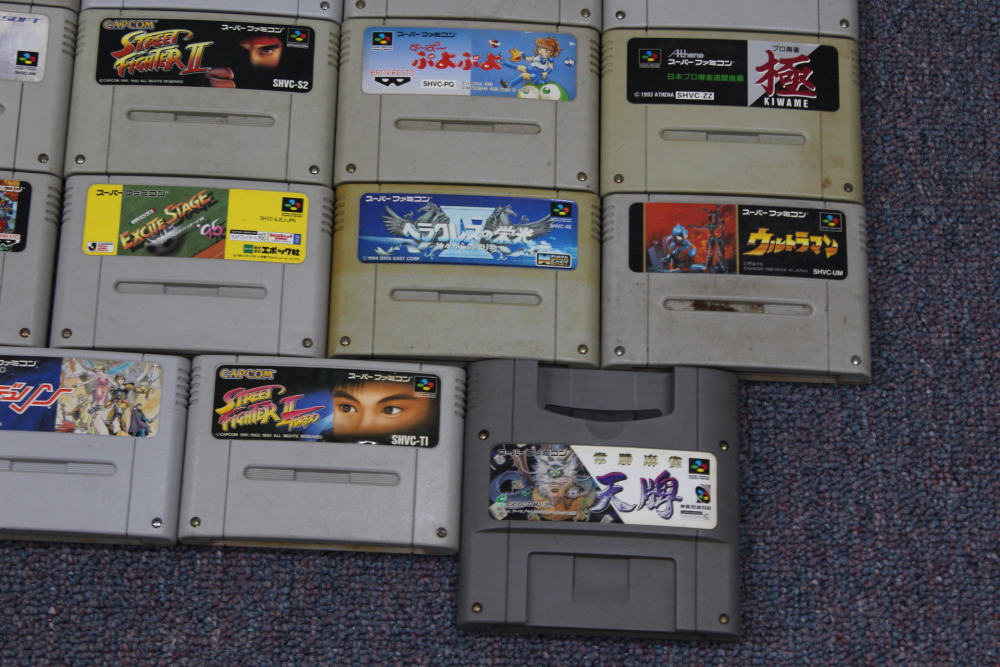 Wholesale Lot of 24 Nintendo Super Famicom Games SFC (Untested / Uncleaned)