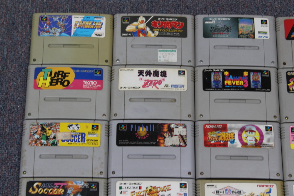 Wholesale Lot of 24 Nintendo Super Famicom Games SFC (Untested / Uncleaned)
