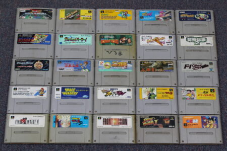 Wholesale Lot of 25 Nintendo Super Famicom Games SFC (Untested / Uncleaned)