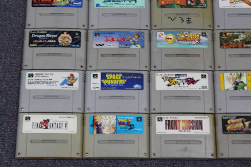 Wholesale Lot of 25 Nintendo Super Famicom Games SFC (Untested / Uncleaned)