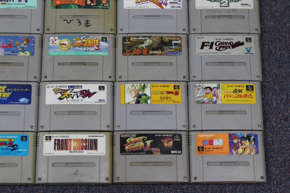 Wholesale Lot of 25 Nintendo Super Famicom Games SFC (Untested / Uncleaned)