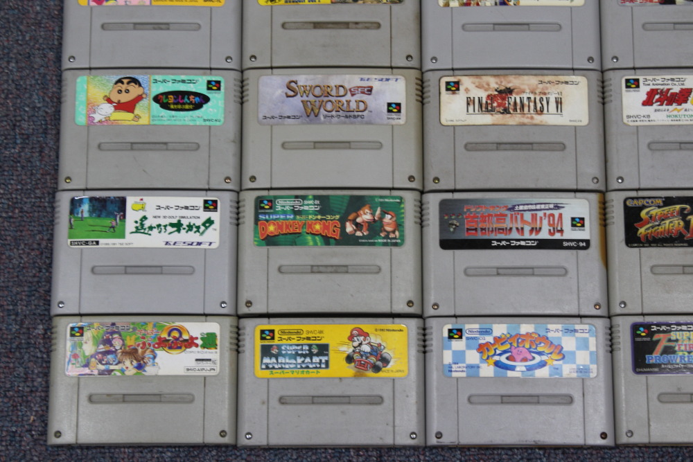 Wholesale Lot of 25 Nintendo Super Famicom Games SFC (Untested / Uncleaned)