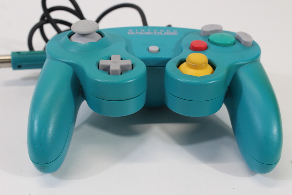 Official Nintendo Gamecube Controller Emerald Blue Teal OEM GC (B Discolored) Nintendo Gamecube GC