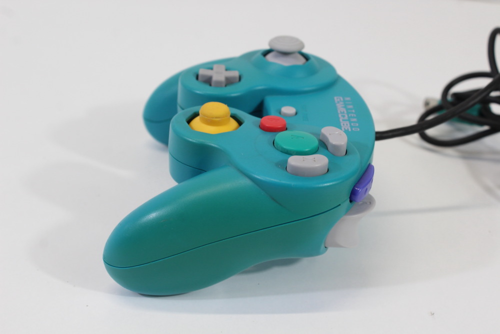 Official Nintendo Gamecube Controller Emerald Blue Teal OEM GC (B Discolored) Nintendo Gamecube GC