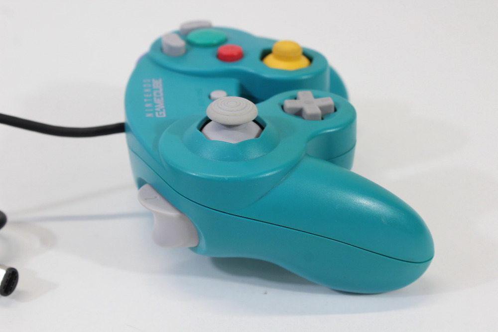 Official Nintendo Gamecube Controller Emerald Blue Teal OEM GC (B Discolored) Nintendo Gamecube GC