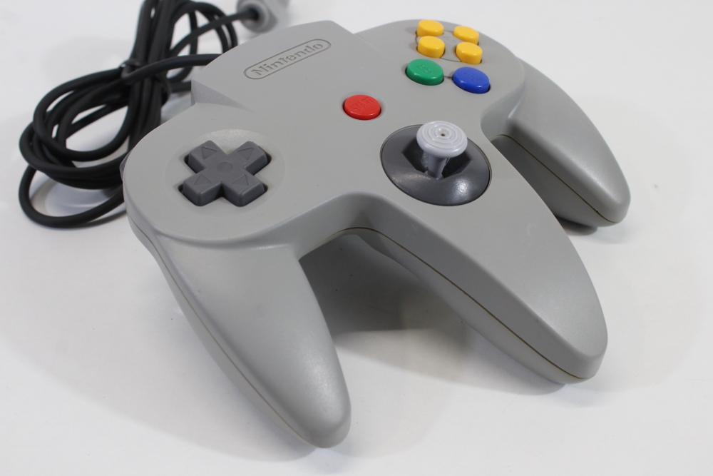 Official Nintendo 64 Controller Gray 8/10 Tight OEM Stick N64 (B)