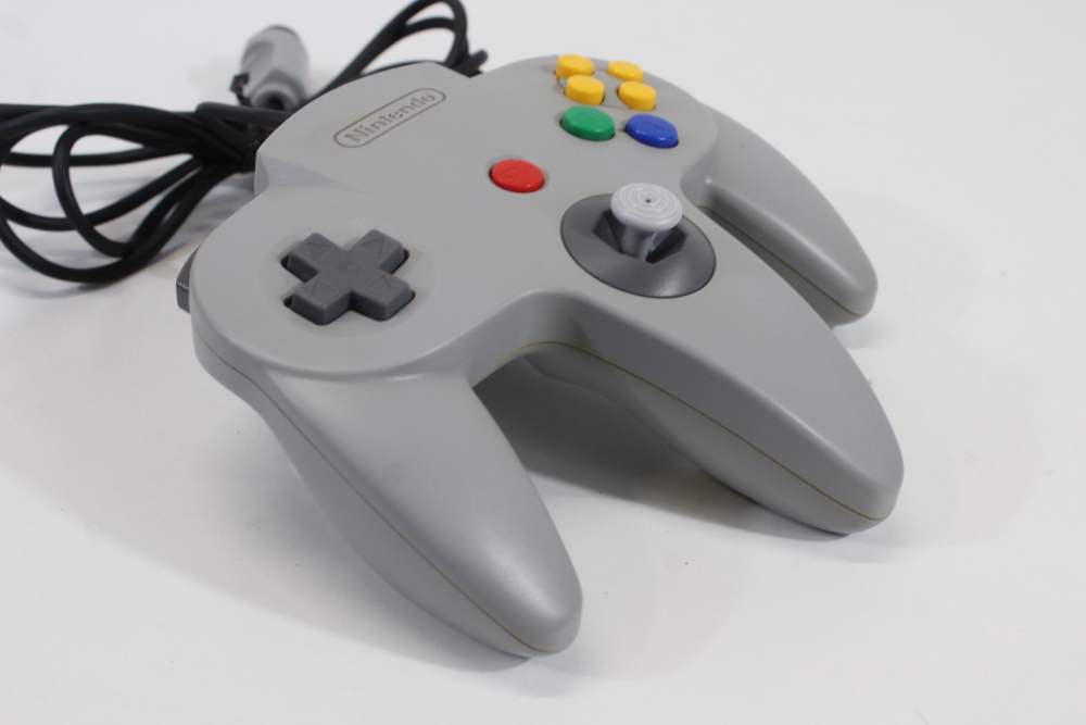 Official Nintendo 64 Controller Gray 8/10 Tight OEM Stick N64 (B)