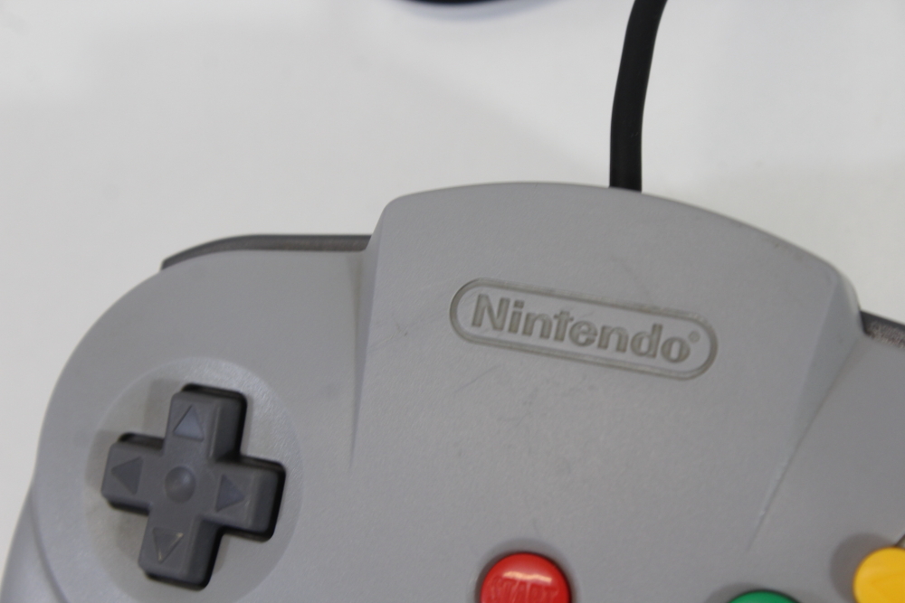Official Nintendo 64 Controller Gray 7/10 Tight OEM Stick N64 (B)