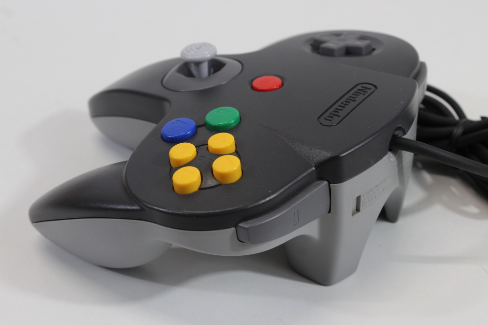Official Nintendo 64 Controller Black x Gray 7/10 Tight Stick (B) Nintendo 64 N64