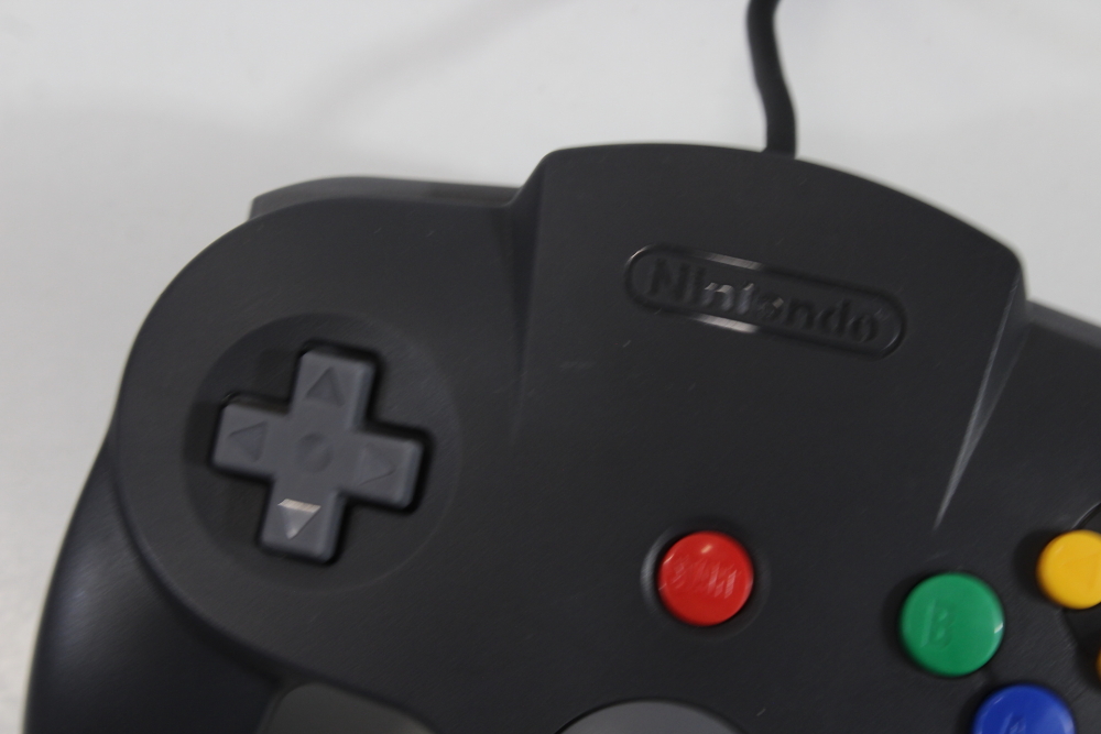Lot of 2 Official Nintendo 64 Controller Black x Gray Back 7/10 Tight Stick N64 (B)