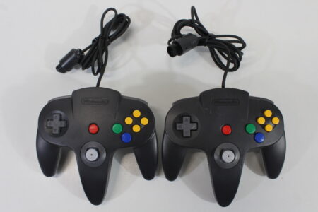 Lot of 2 Official Nintendo 64 Controller Black x Gray Back 7/10 Tight Stick N64 (B)