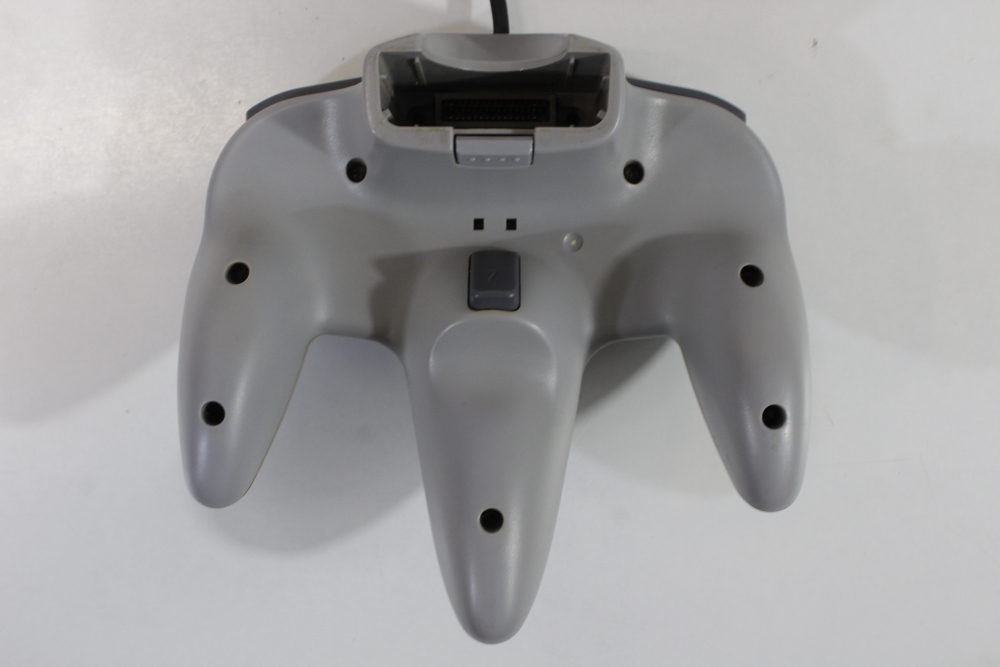 Official Nintendo 64 Controller Gray 10/10 Tight OEM Stick N64 (B)