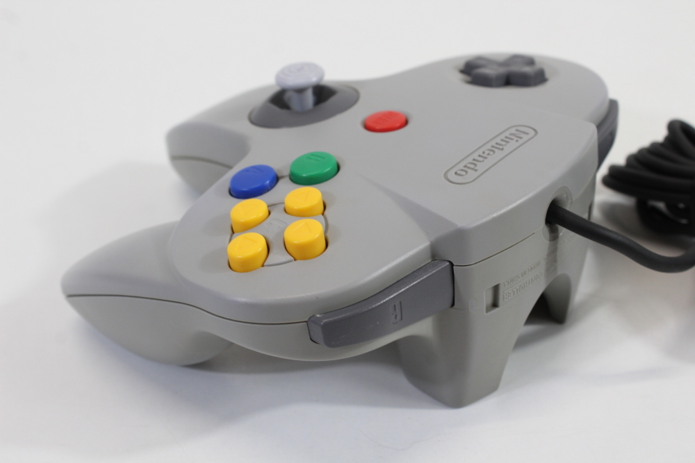 Official Nintendo 64 Controller Gray 9/10 Tight OEM Stick N64 (B)