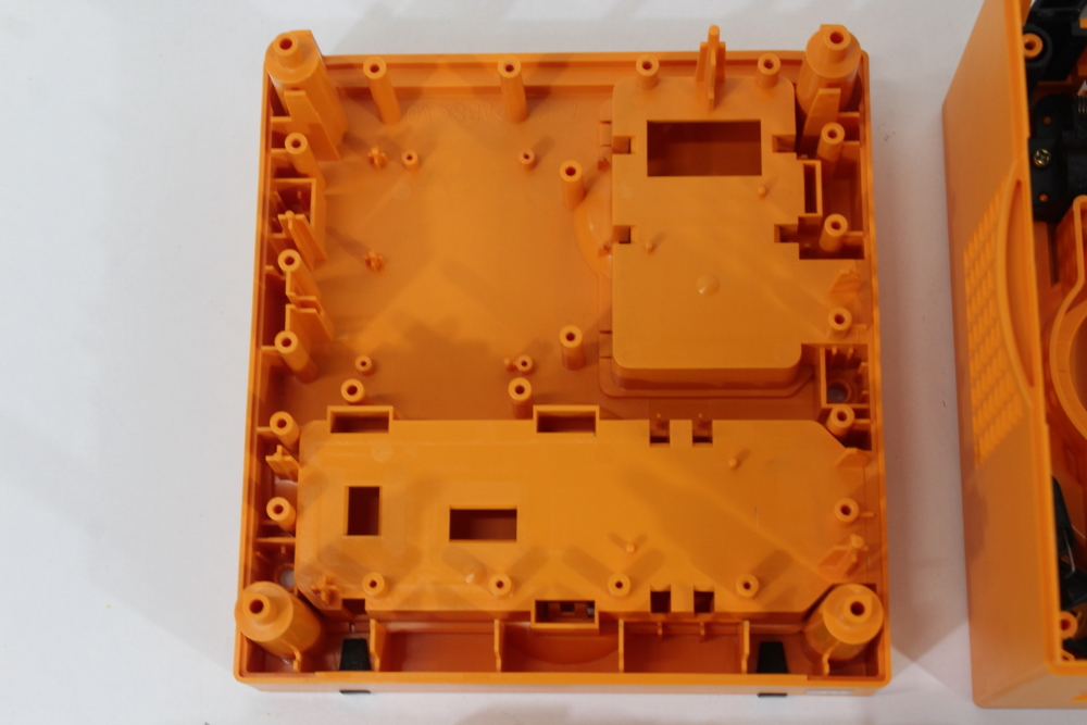 Nintendo GameCube OEM Replacement Shell Only Spice Orange DOL-001 (For Parts or Repair) Nintendo GameCube GC