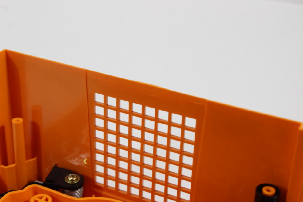Nintendo GameCube OEM Replacement Shell Only Spice Orange DOL-001 (For Parts or Repair) Nintendo GameCube GC