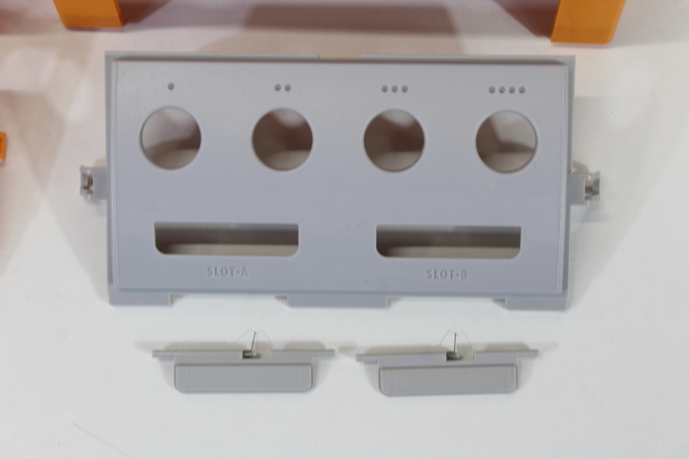 Nintendo GameCube OEM Replacement Shell Only Spice Orange DOL-001 Cos.Damage (For Parts or Repair) Nintendo GameCube GC