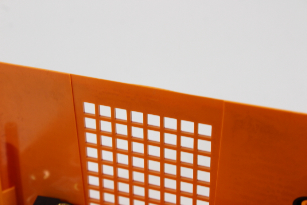Nintendo GameCube OEM Replacement Shell Only Spice Orange DOL-001 (For Parts or Repair) Nintendo GameCube GC