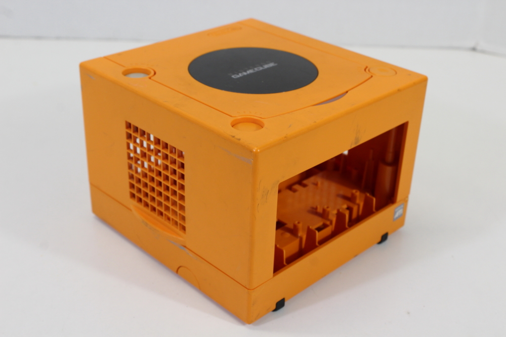Nintendo GameCube OEM Replacement Shell Only Spice Orange DOL-001 (For Parts or Repair) Nintendo GameCube GC