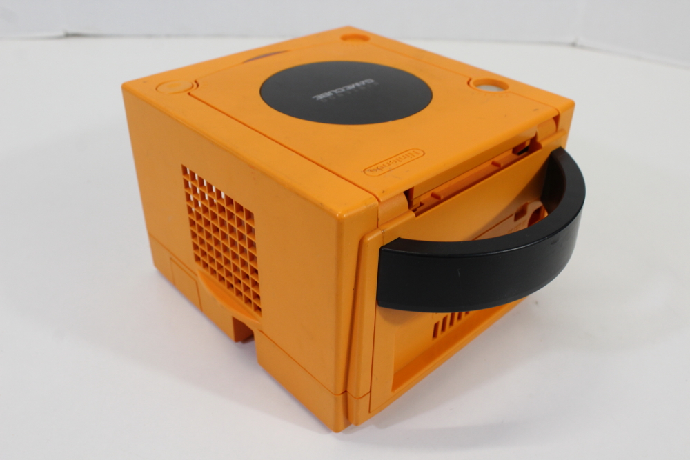 Nintendo GameCube OEM Replacement Shell Only Spice Orange DOL-001 (For Parts or Repair) Nintendo GameCube GC