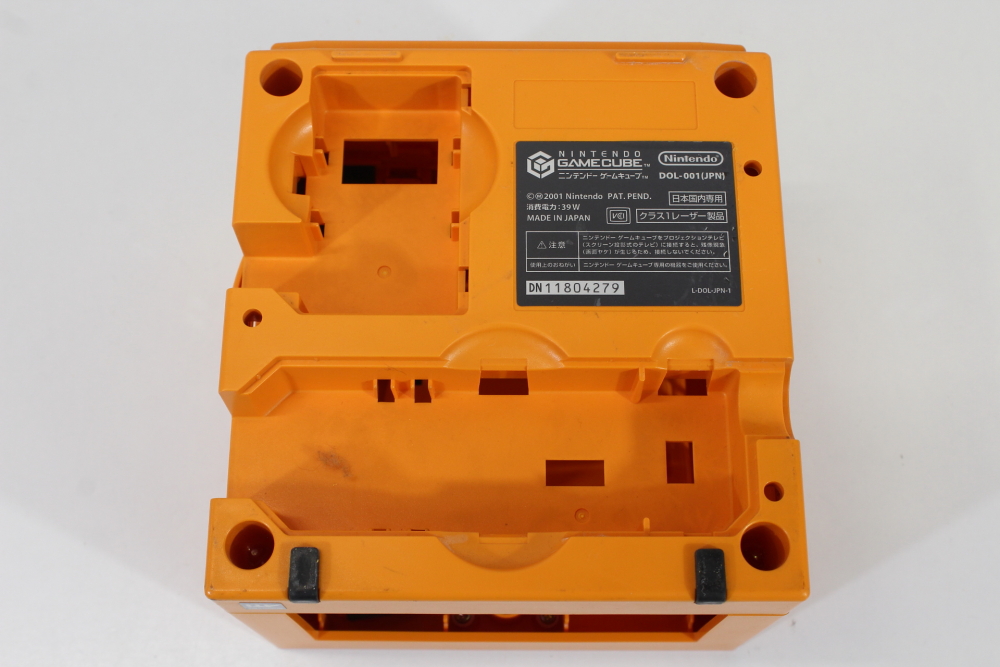 Nintendo GameCube OEM Replacement Shell Only Spice Orange DOL-001 (For Parts or Repair) Nintendo GameCube GC