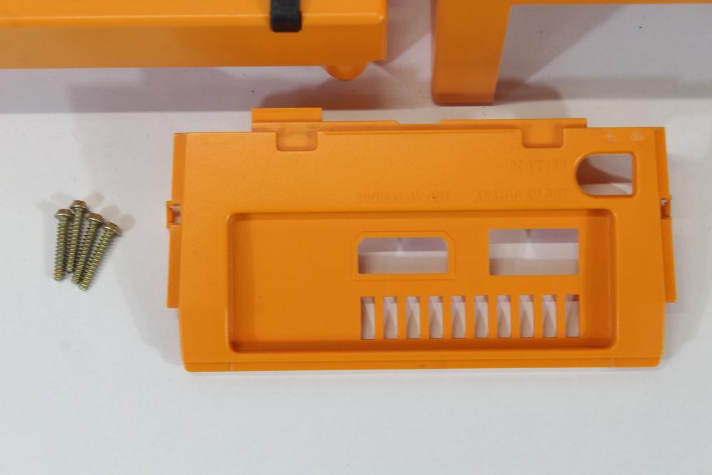 Nintendo GameCube OEM Replacement Shell Only Spice Orange DOL-001 (For Parts or Repair) Nintendo GameCube GC